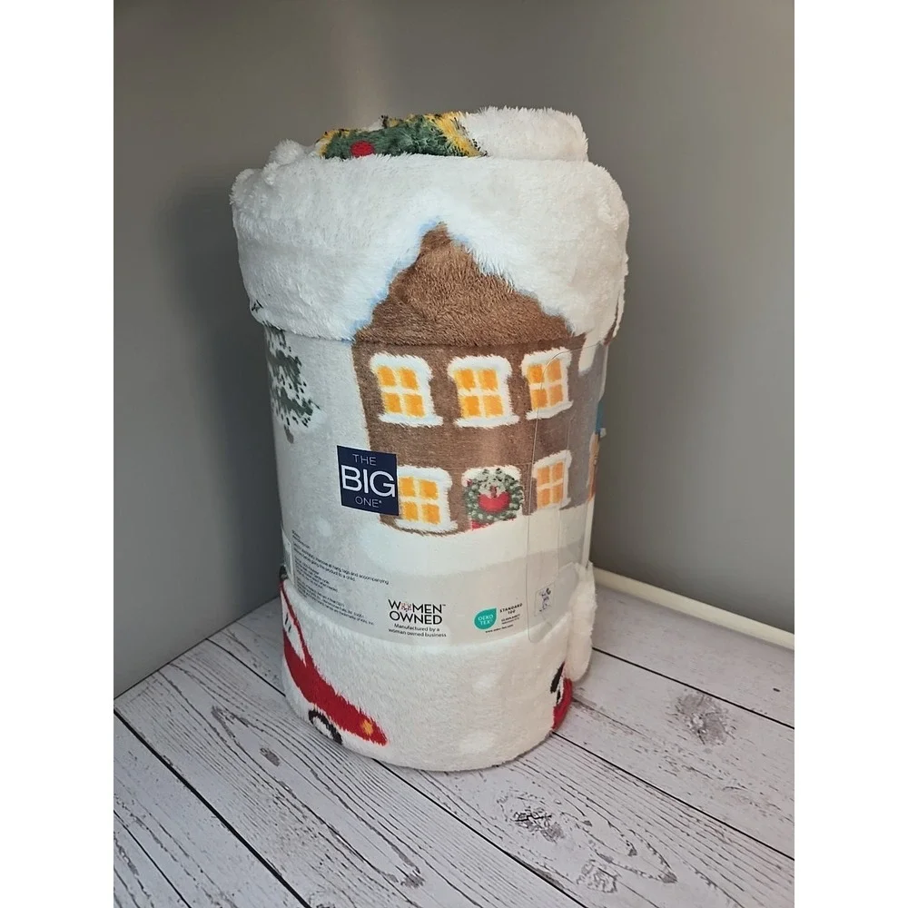 The Big One Oversized‎ Plush Throw Blanket Christmas Mickey & Friends 5' x '6